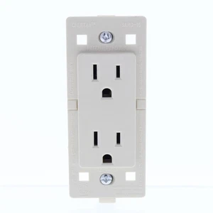 Cheetah 7020-CT Snap-In White Outlet Receptacle 15A 125V - Picture 1 of 5