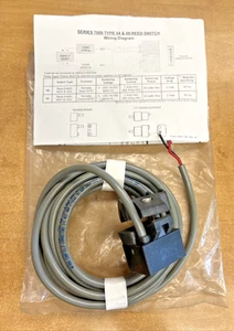 Canfield Connector 710-000-004 Reed Switch Sensor *New in Bag - Imagen 1 de 4