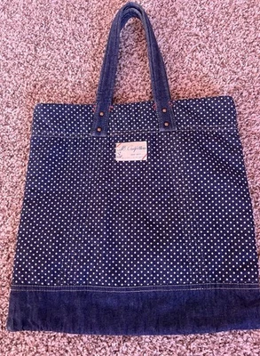 American Eagle Outfitters джинсовой ткани сумка с короткими ручками. Отличное состояние товара - Изображение 1 из 4