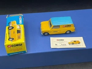 Corgi Classics - Morris Mini Van10th anniversary 1984-94 ref.96955 - Imagen 1 de 3