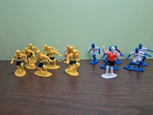 Kaskey Kids 2003 Soccer Incomplete Players Lot of 15 Figures/Cake Toppers Read - Picture 1 of 7