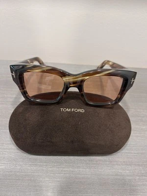 Очки солнцезащитные Tom Ford Ilias TF1154 55E Havana 50 мм фотохромные линзы - Изображение 1 из 4