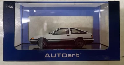 Autoart Toyota Sprinter Trueno AE86 INITIAL D Project D 1/64 20036 - Immagine 1 di 4