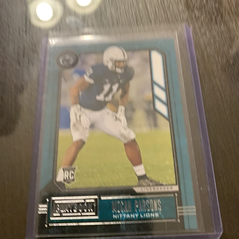 Micah Parsons 2021 Chronicles Draft Playbook Rookie RC #327 Dallas Cowboys H8 - Image 1 of 2