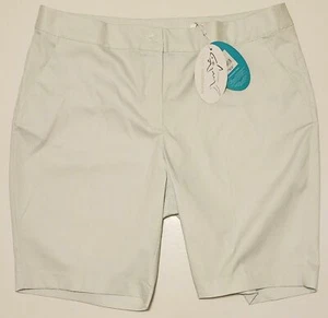 Greg Norman Golfshorts 14 weiß mit blauen Punkten vorne flach Stretch neu mit Etikett  - Bild 1 von 5