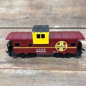 Vintage Bachmann HO Scale - Caboose ATSF 999628 Santa Fe Red - Hong Kong  - Picture 1 of 5