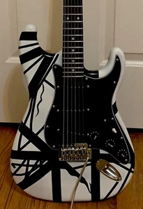 78 EVH ( PartsCaster ).  Relic Guitar, - Picture 1 of 2