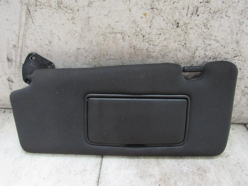 Parasol izquierdo 09 10 11 12 13 14 15 16 17 18 19 20 NISSAN 370Z OEM Foto 1 de 3