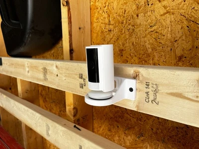 amazon ring indoor cam wall Mount - Image 1 of 4