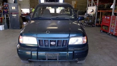 Condensador de CA compatible con 96-02 SPORTAGE 659529 Foto 1 de 4