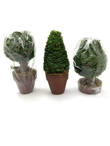 NOS Christmas Around the World Set of 3 Mini Red Berry Topiaries Varied Shapes - Picture 1 of 11