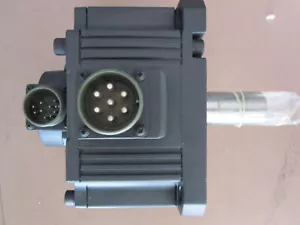 1PC MITSUBUSHI HC-SF202K AC SERVO MOTOR HCSF202K New In Box Expedited Shipping - Picture 1 of 2