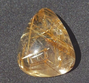 Goldener Rutil polierter Birnen Cabochon Topqualität 24,3 Gramm 121 Karat Brasilien - Bild 1 von 6