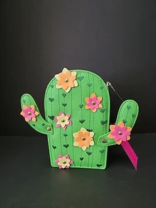 BETSEY JOHNSON DESERT Cactus Heart Trim /3D Stud Flower/ Moveable Arms/Crossbody - Picture 1 of 10