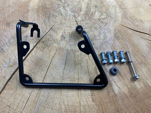 Soporte bolsa de sillín izquierda adecuado para Sportster bolsa lateral HD de 2016-2020 - Imagen 1 de 9