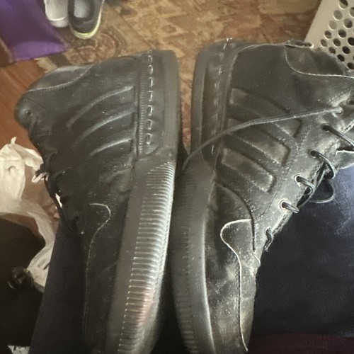 Taglia 9.5 Adidas Hoops 2.0 Mid Nero