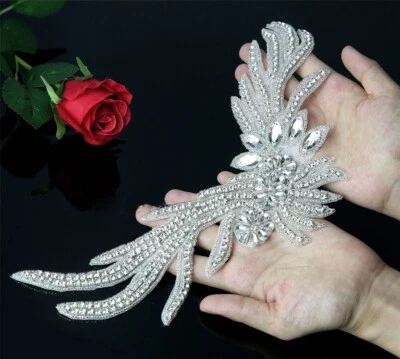 Hecho a mano cuello en V ala de ángel AB apliques de diamantes de imitación hierro coser vestido de novia decoración Foto 1 de 4