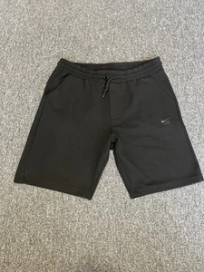 Nike Short (Schwarz) - Bild 1 von 3