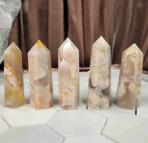 Sakura Kirschblüte Blume Achat Turm 2 3/4" - 3" hoch mit 1" Basis - Bild 1 von 6