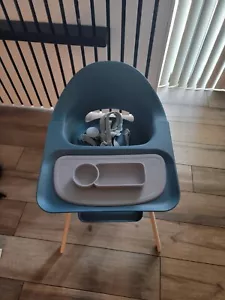 Silla alta Clikk de Stokke + cojín - Imagen 1 de 5