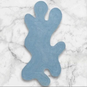 Custom Hand-Tufted Rugs in Irregular Shapes: Luxury Design for Your Home - Picture 1 of 7