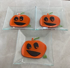 Vintage Fused Glass Pumpkin Glass Dishes Set of 3 - Picture 1 of 3