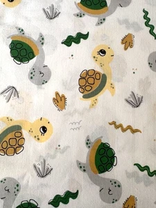 Baumwollstoff Schildkröten Öko-Tex Standard Meterware  grün ab 0,50 m x 1.60 m - Bild 1 von 4