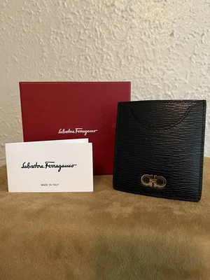 Auténtico Portatarjetas Salvatore Ferragamo Gancini Retirado Azul Océano Profundo/Nero Foto 1 de 4