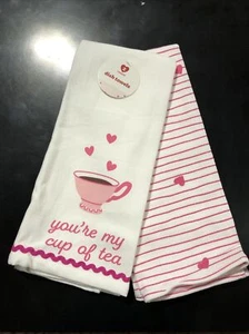 Set of 2 Kitchen Dish Towels Seasonal Prints 25" x 15" NWT - Picture 1 of 3