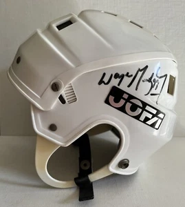 Vintage Signed Wayne Gretzky Jofa Hockey Helmet Full Size Adult 1990 - Picture 1 of 17
