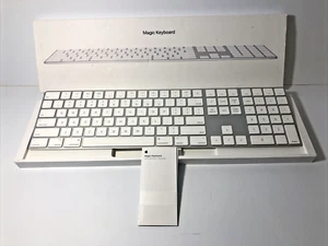 Apple Magic Wireless Lightning Keypad Bluetooth Tastatur Weiß A1843 GEBRAUCHT - Bild 1 von 7