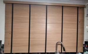 Venetian blind 170cm wide 130cm drop 35mm slats real wood light oak horizontal - Picture 1 of 5