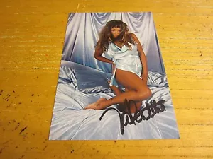 Fotografía 4x6 modelo autografiada firmada de San Valentín - Imagen 1 de 2