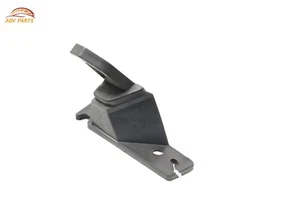 Chevrolet Corvette 2014-2019 compartimento trasero derecho bandeja de almacenamiento gancho clip OEM - Imagen 1 de 6