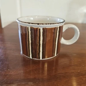 Tazas de Stonehenge Tierra de mediados de siglo hechas en Inglaterra vintage MCM - Imagen 1 de 8