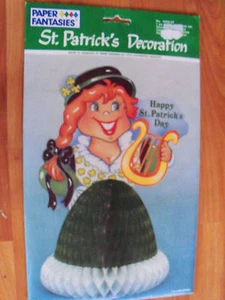 10" St Patricks Honeycomb Decoration 1990 Paper Fantasies New  - Picture 1 of 2