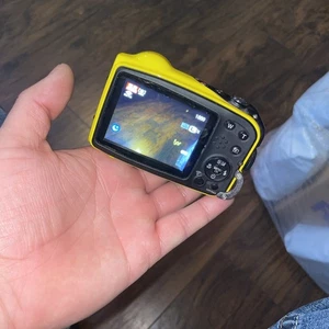 Fujifilm FinePix XP70 16.4MP Yellow Compact Waterproof Camera Only - Picture 1 of 5