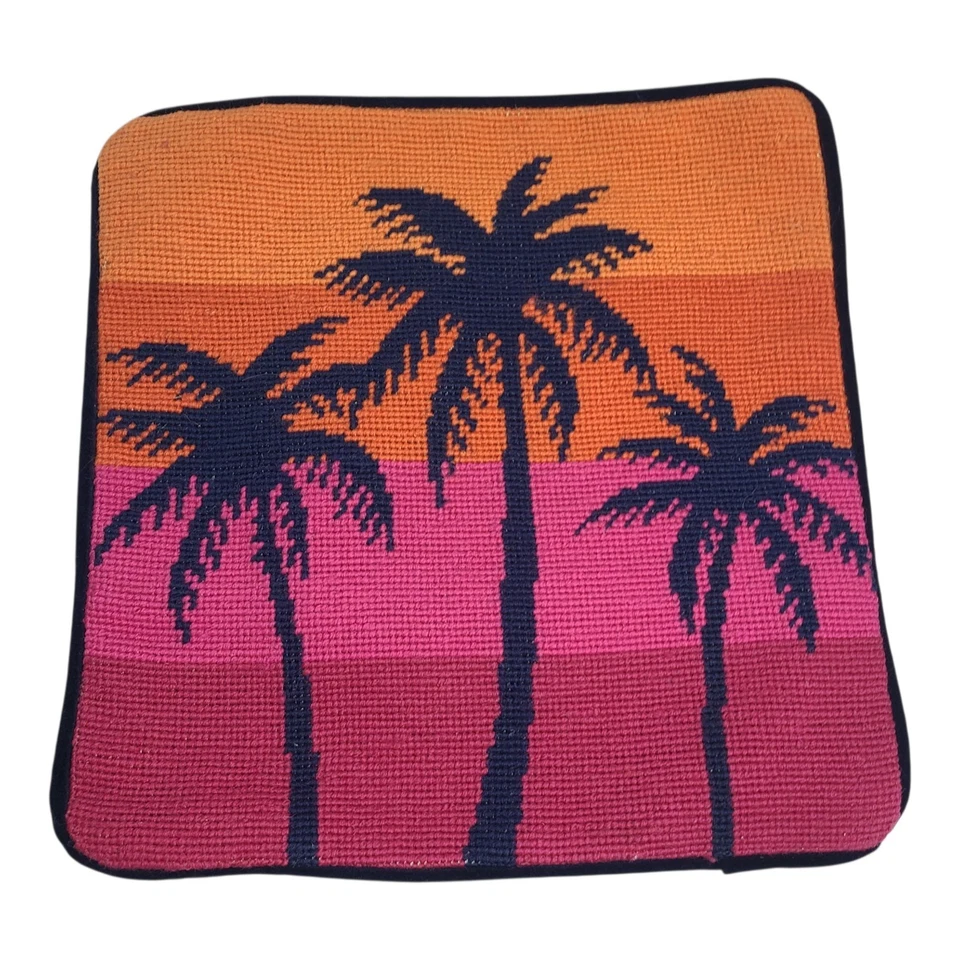 Funda de almohada Trina Turk residencial punta de aguja palmera puesta de sol playa 12" Foto 1 de 4