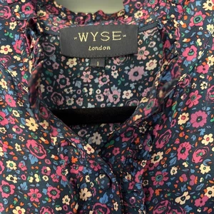 Wyse Fabienne Little Flowers Pink Multi Silk Satin Dress 1 RRP £325 - Picture 1 of 4