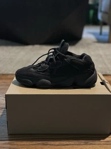 Men’s Adidas Yeezy 500-Utility Black-Size 7.5-Comfort-Traction-Comes W/Box-Low - Picture 1 of 10