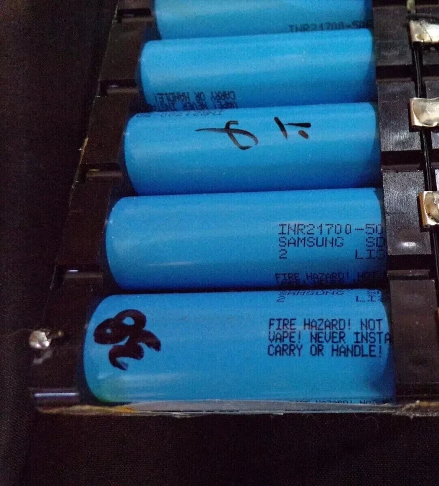 Pack 21700 Con 5 x Celdas Samsung 50 E Hágalo Usted Mismo Usar para Construir su propio Pack Foto 1 de 2