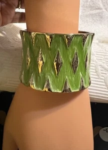 Green Enamel on Gold tone Wide Hinged Bracelet - Picture 1 of 3