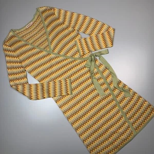 Vestido Skylar Rosa Mujer Grande Envolvente Suéter Tejido Zig Zag Óxido Dorado Verde Midi - Imagen 1 de 12