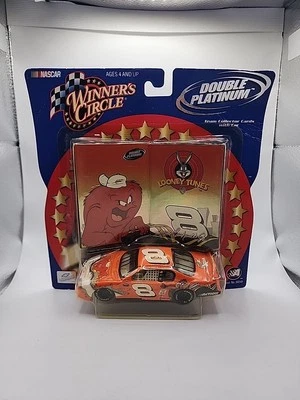 Winner's Circle DALE WONHARDT JR #8 Diecast Doble Platino Looney Tunes 1/43 Foto 1 de 4