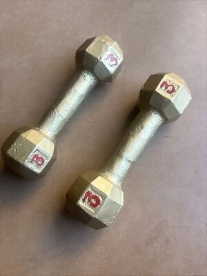 Vintage Pair of 3 Lb. Pound Hex Dumbells Weights Workout - Image 1 of 4