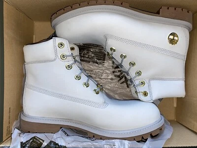 Timberland Premium 6 in Waterproof Boot Light Grey Nubuck Sz 6.5 Junior - Image 1 of 4