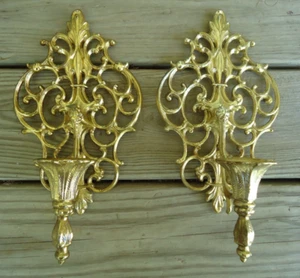 Par de candelabros aplique vintage tono dorado metal ornamentado montado en la pared LEER - Imagen 1 de 13