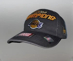 VTG LAKERS 2001 NBA FINALS CHAMPIONS Los Angeles Official Licensed Locker Room - Picture 1 of 9