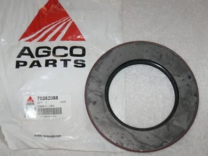 GENUINE AGCO ALLIS CHALMERS 7010 7020 8010 8030 REAR AXLE SEAL 70262088 - Picture 1 of 2