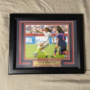 Alex Morgan USWNT US Soccer Signed Photo - Picture 1 of 6